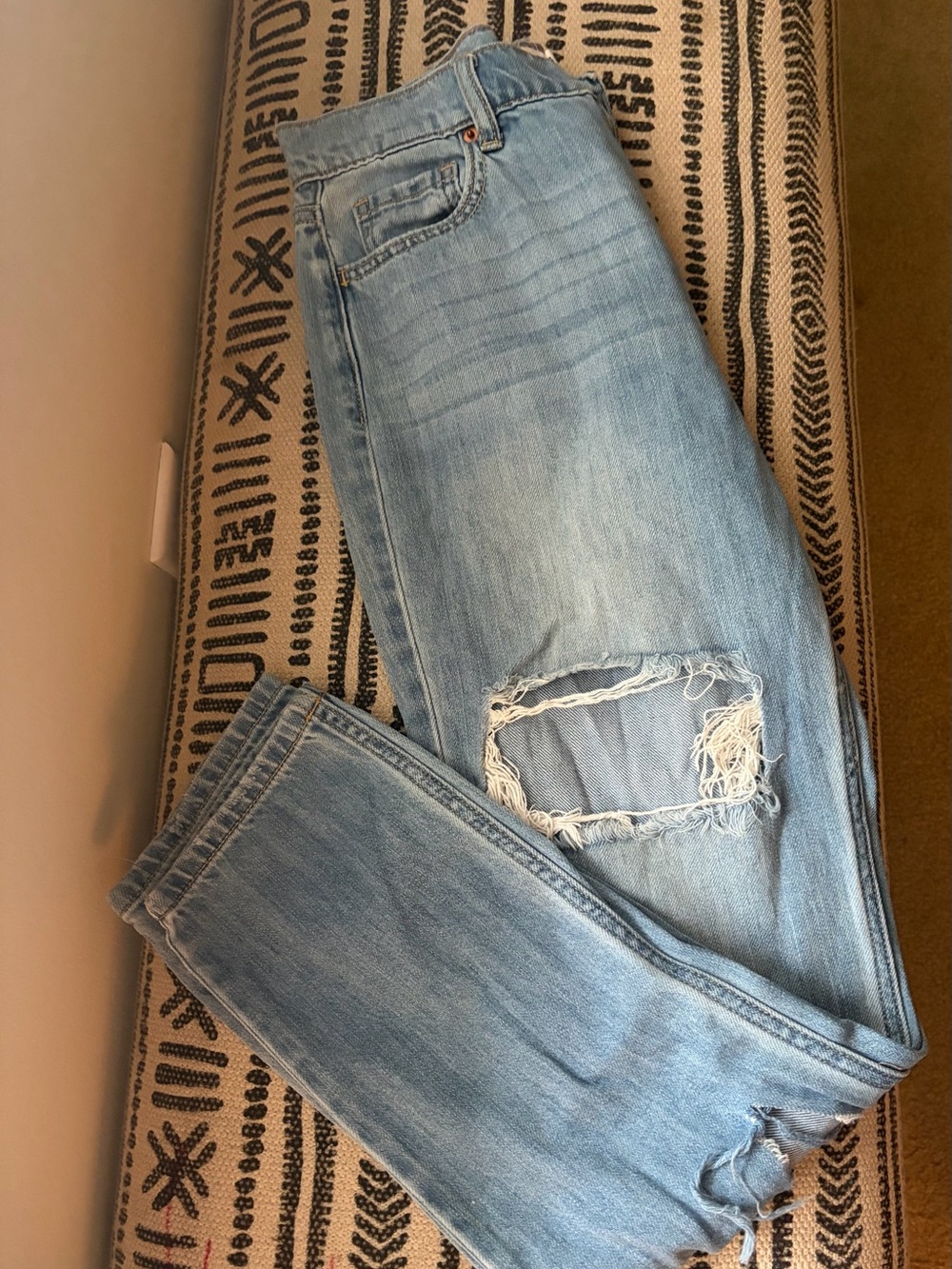 Light Blue Distressed Womenβs Jeans - Brand Unspecified